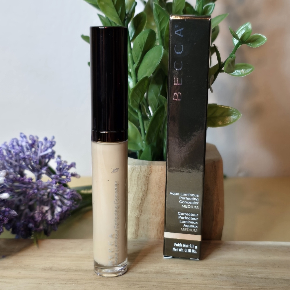 Becca Aqua Luminous Perfecting Full Coverage Concealer Shade Medium New